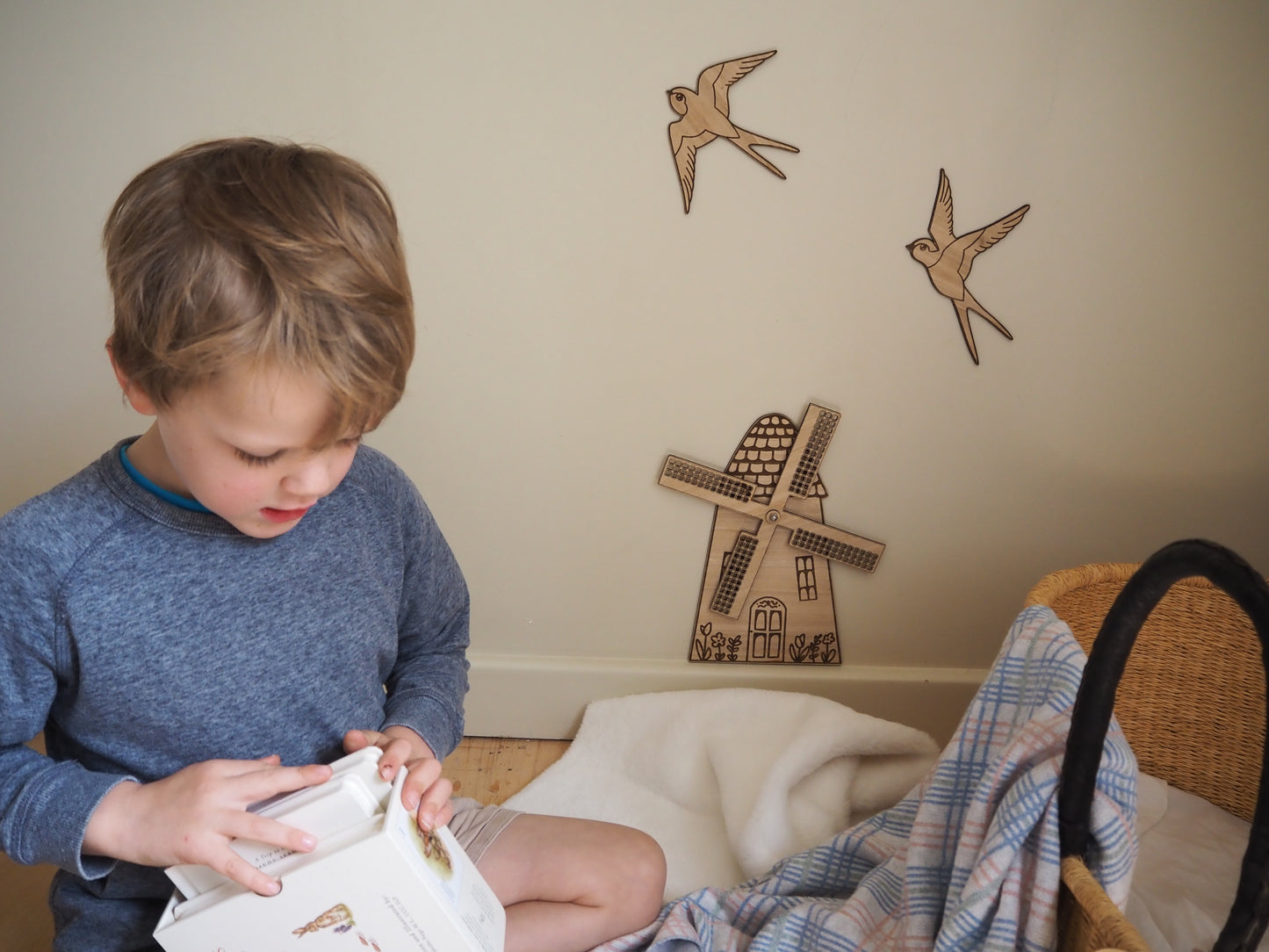 Spinning Windmill Wall Decor